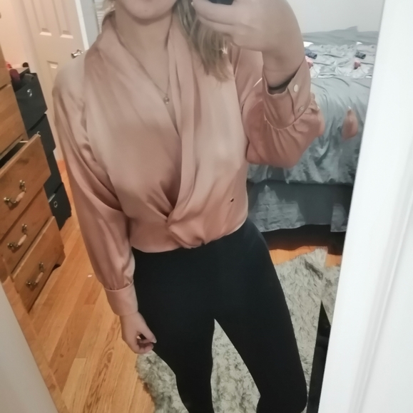 Rose gold Ted baker silk blouse ted size 2 - Picture 3 of 5